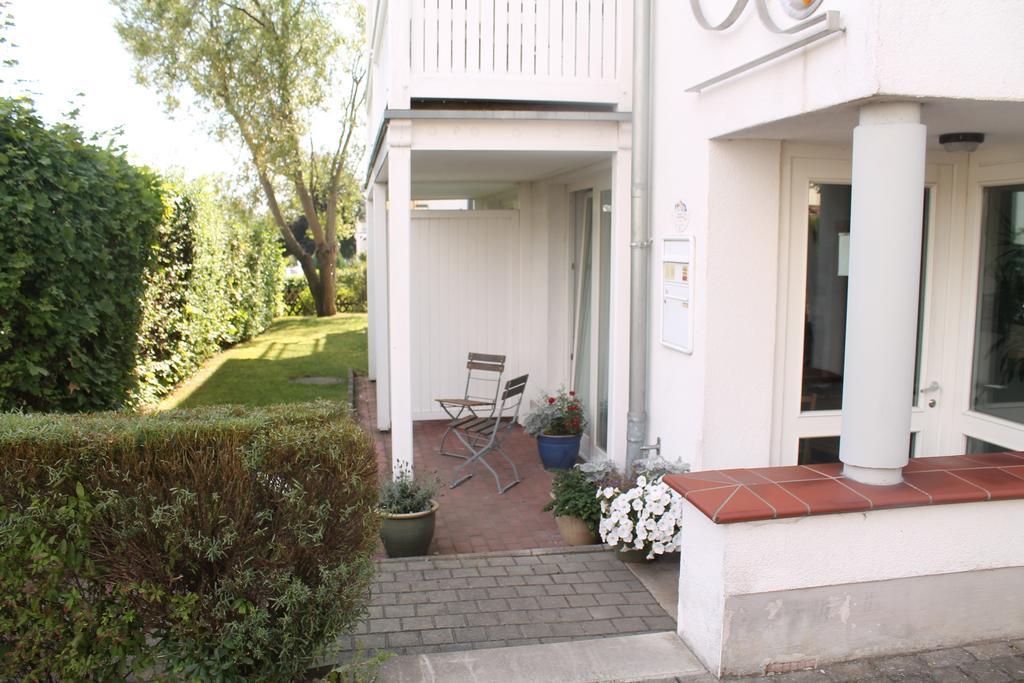 Haus Bernstein Ferienwohnungen Goehren  Exterior photo